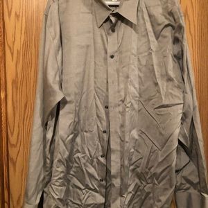 3 For $20 Mens Joseph & Feiss dress shirt